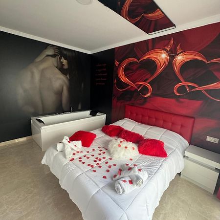 El Refugio Del Amor Fuentealbilla Bagian luar foto